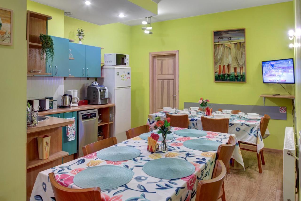 In Astra Bed & Breakfast วิลนีอุส ภายนอก รูปภาพ
